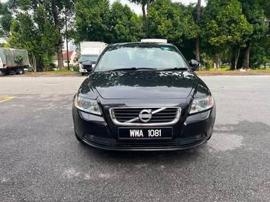 2010 Volvo S40