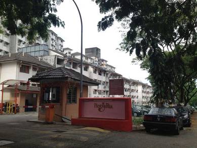 Condominium For Sale in PangsaRia