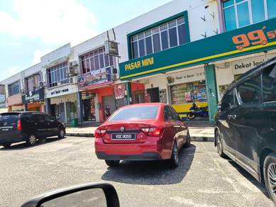 Shop lot For Sale in Bandar Botanic,SGR