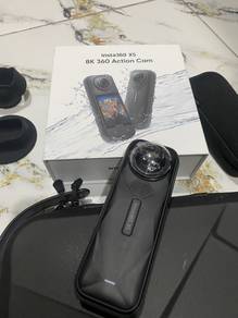 Insta 360 X5