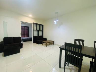 Service Residence For Sale in Molek Pulai