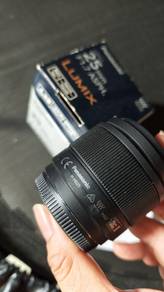 Lumix G 25mm 1.7 asph Micro Four Thirds prime lens
