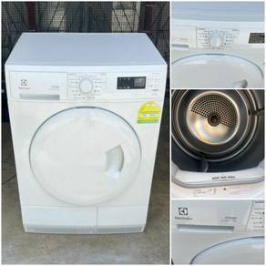Electrolux condenser dryer pengering baju 7.0-kg