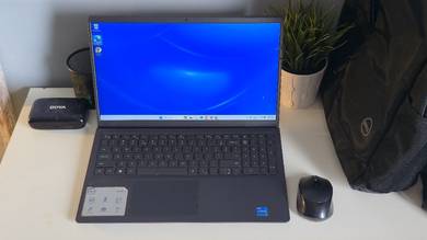 Dell 3520, i5 11th Gen, 512gb 8gb ram