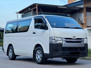 2022 Toyota Hiace