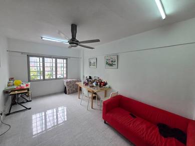 Apartment For Sale in Sri Rakyat Apartment