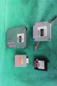 TOYOTA HILUX KUN25 ECu