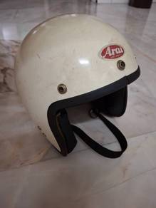 Topi Keledar (Helmet) Motosikal