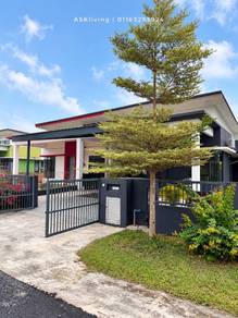 Semi-Detached House For Sale in Sepang,SGR