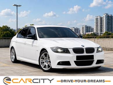 2013 BMW 320i 20i SPORTS (CKD)