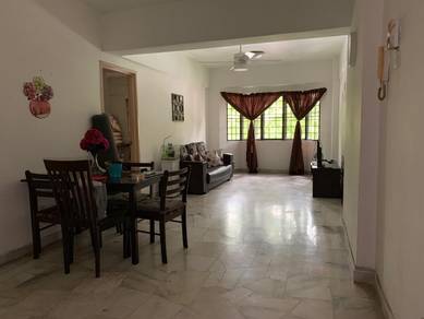 Condominium For Sale in Danau Idaman