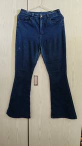 Shein Jeans - Female