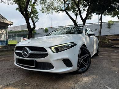 Mercedes Benz A200 200 PROGRESSIVE LINE in Cheras, SGR