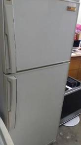 GE Peti Sejuk Ais Ice Fridge Refrigerator 2 Pintu