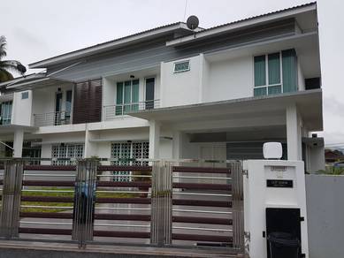 Semi-Detached House For Rent in Chukai,TRG