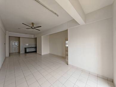 Condominium For Sale in Vista Mutiara