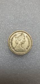 Syiling Lama 1984 Elizabeth II One Pound Coin