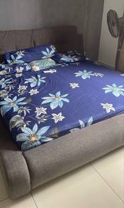 super king size bed with mattress (urgent sale)