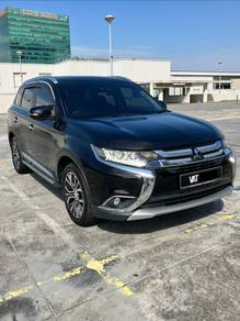 Mitsubishi Outlander 2.0 AWD in Shah Alam, SGR