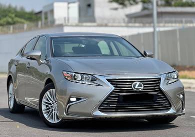 Lexus ES 250 PREMIUM in Johor Bahru, JHR