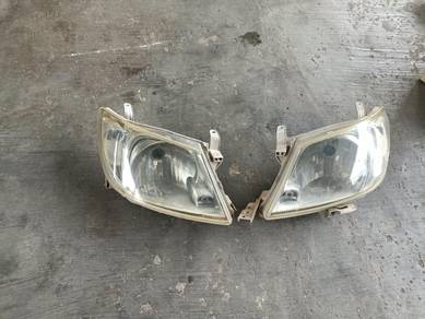 Toyota hilux kun 25 head lamp