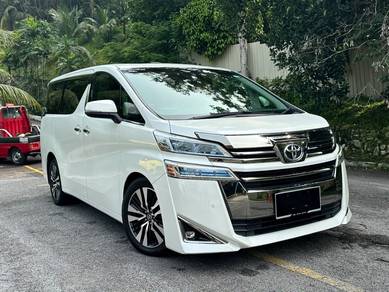 Toyota Vellfire ZG in Damansara Heights, KUL
