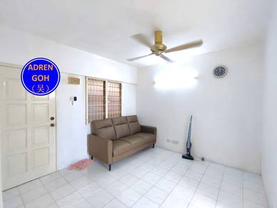 Flat For Rent in Desa Ixora