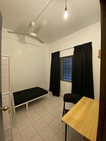Room in Subang Bestari, SGR