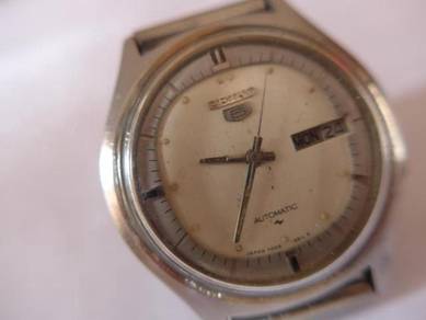 Seiko 5 Automatic 097536, 7009-8028 Watch