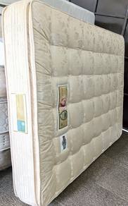 Queen Size Tebal 12inci Spring Mattress 