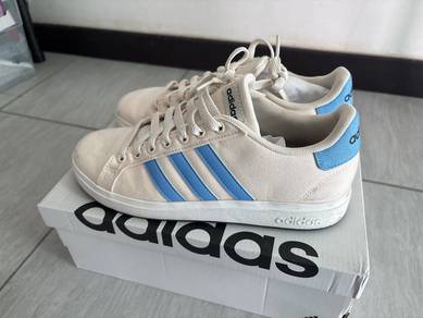 Adidas casual shoes like new let go cheap