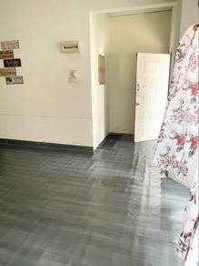 Terraced House For Rent in Tanjong Karang,SGR