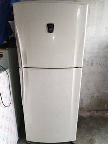 Refrigerator Murah free delivery 