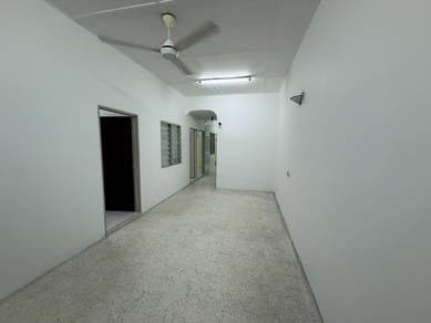 1-storey Terraced House For Sale in Klang,SGR