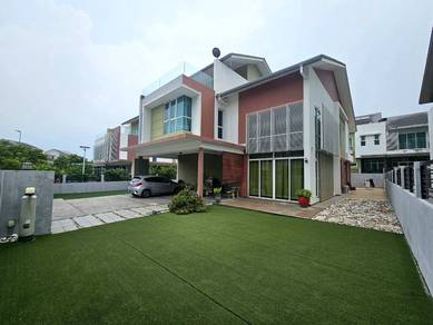 Bungalow House For Sale in Denai Alam,SGR
