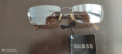 Vintage GUESS Italy Decometal Day and nite sunglas
