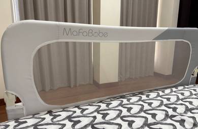 Baby bed guard, chair, bath rinser and bath mat