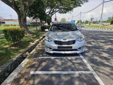 Kia Cerato YD in Klang, SGR