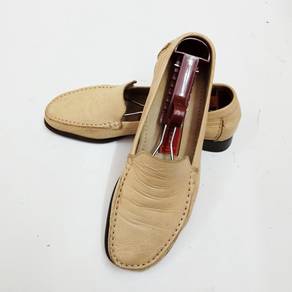Cole Haan Leather Slip on Loafer