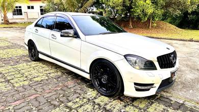 Mercedes Benz C200 200 BlueEFCY AMG SPRTPCK (CBU) in Seremban, NSN