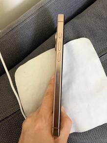 iPhone 16 Pro Max – Desert Titanium (沙漠金)