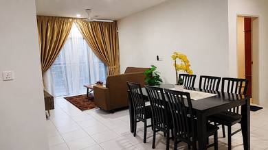 Condominium For Rent in Residensi Sateria