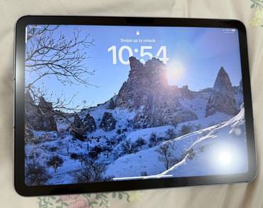 Ipad Air M2 128GB (100% Battery Health)