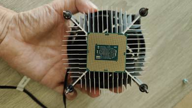 Intel i3 9100 processor with fan