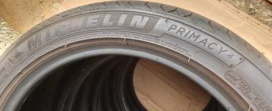 Tayar Michelin 225 45 17