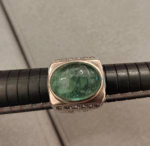 Cincin Zamrud