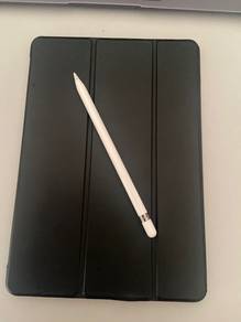 Ipad 8th Gen + 1st Gen Apple pencil