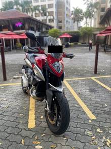 MV Agusta STRADALE