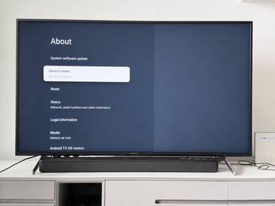 Sony Bravia 4K VH2 TV & Soundbar HT-S100F