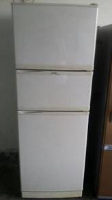 Sejuk Elba Refrigerator Fridge 3 Doors Peti Ais